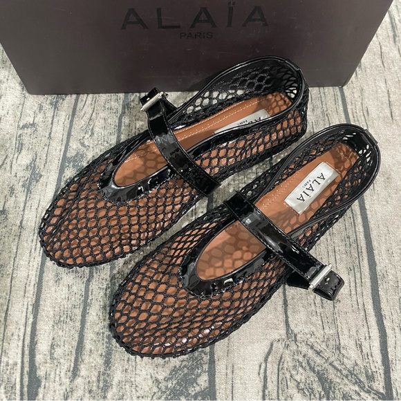 Alaia Shoes - Alaia Fishnet Ballet Flats